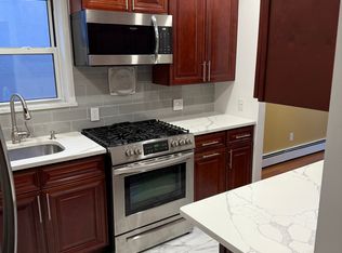 7961 78th Ave Floor 1, Ridgewood, NY 11385