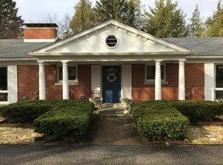 1600 Illini Rd, Leland Grove, IL 62704