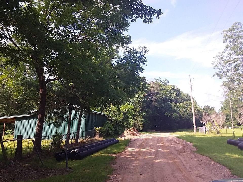 2nd image of 193 Private Road 8196