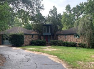 1706 Slack Dr W, Tifton, GA 31793