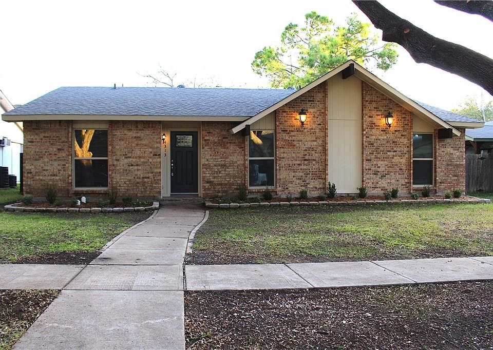 1st image of 4313 Thicket Dr