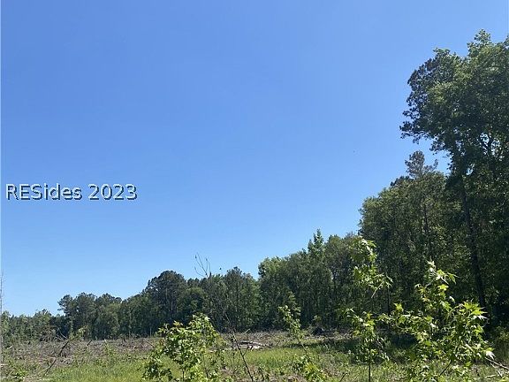5th image of 293 Cedar Crest Drive