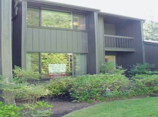 150 Westbrook Way, Eugene, OR 97405