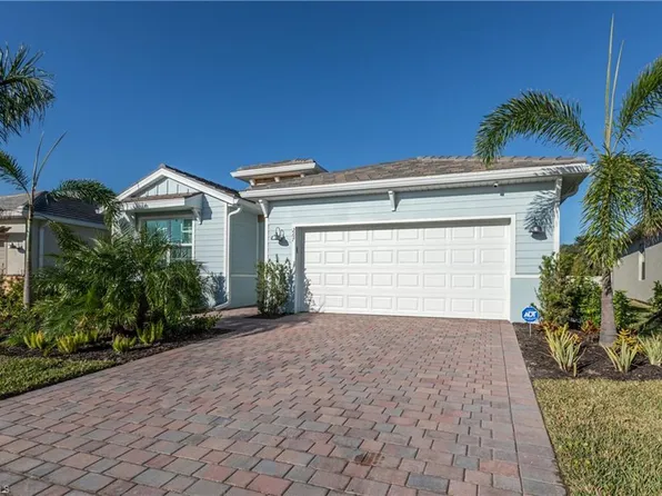 267 Tamarindo Ln, Naples, FL 34114