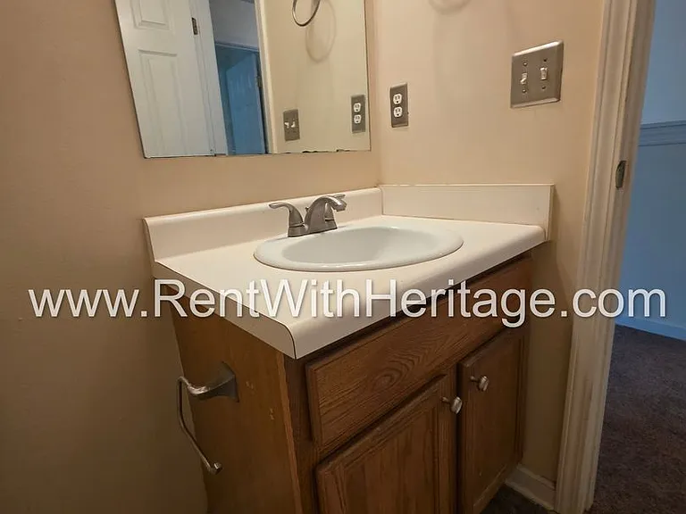 2028 Sweet Bay Dr — Photo 43