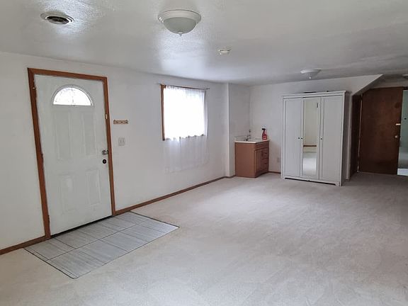 2nd image of 18529 Palatine Pl N #2