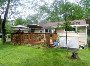 4383 Lower Mountain Rd, New Hope, PA 18938