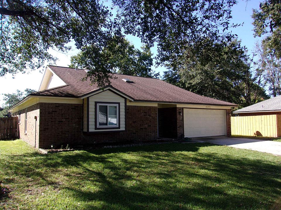 1st image of 8146 Amberwood Ct