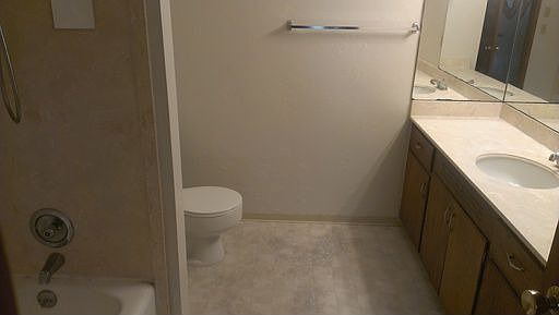 5th image of 5620 168th St SW APT 6