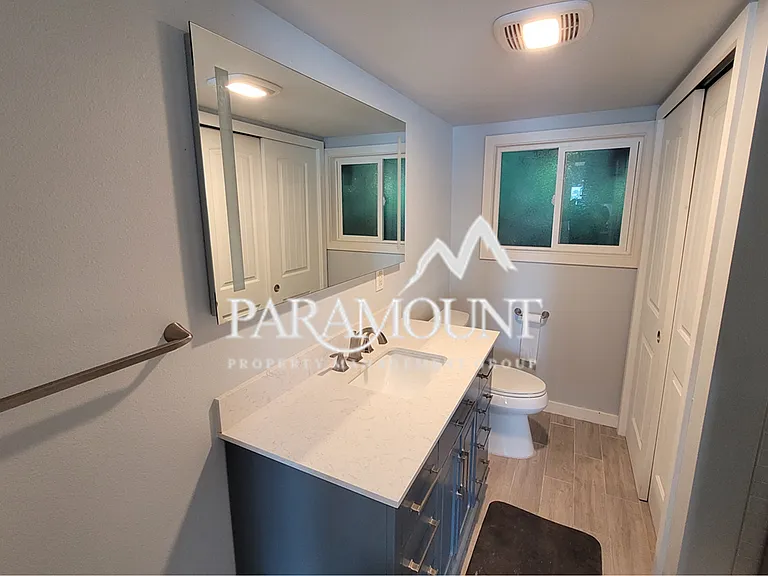 2895 Beach Dr E — Photo 10