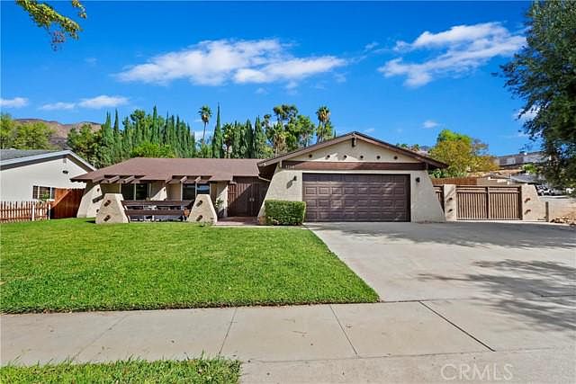 1st image of 3758 E Piedmont Dr