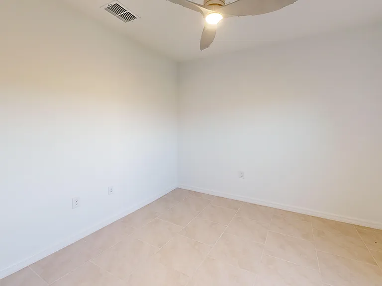 1908 NW 26th Pl — Photo 8