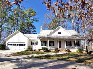 575 Winooki Dr, Canton, GA 30114