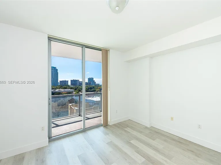 79 SW 12th St #1105 — Photo 9