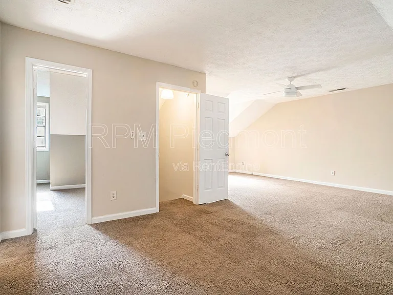 5467 Park Pl S — Photo 22