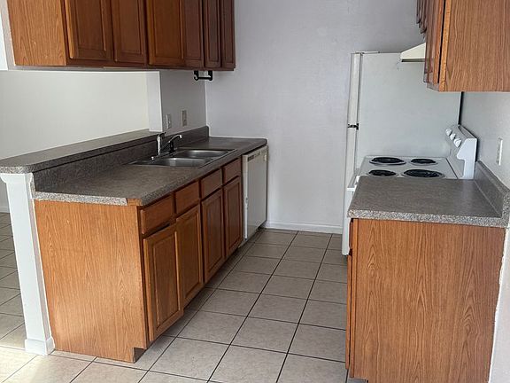 5th image of 421 Mercury Ave SE APT 4