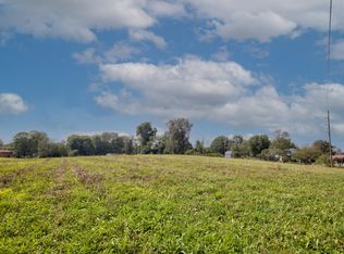 305 Sande Ridge Ln, Mount Sterling, KY 40353