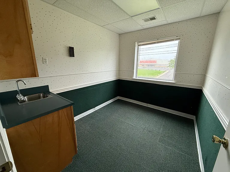 1230 Woodland Dr #208 — Photo 12