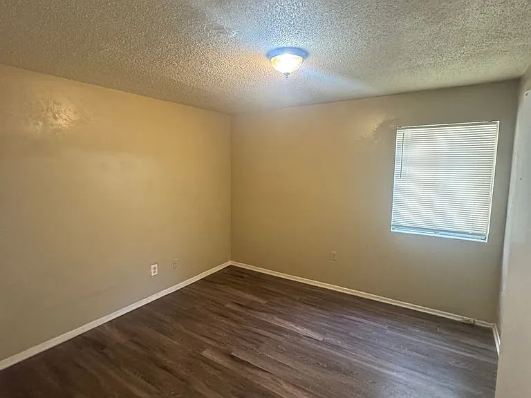 2835 Toehill Cv — Photo 26