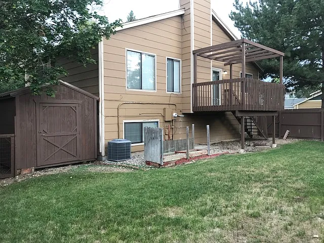 4 bed, 1974 sqft, $2,500 — Photo 3