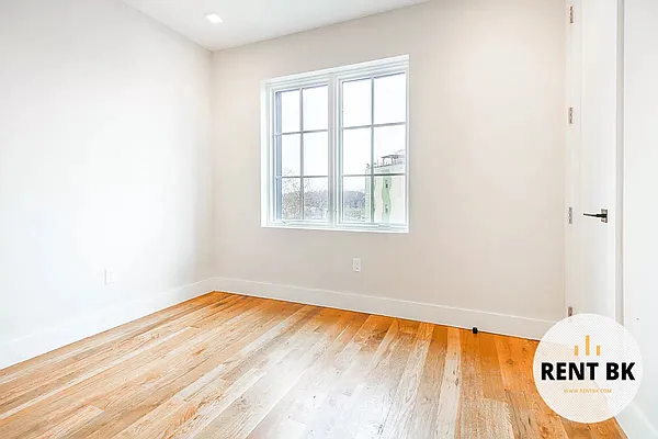 Rented by RENTBK LLC | media 3