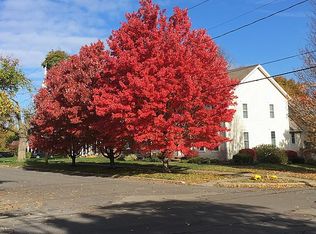 11 W 6th St, Oswego, NY 13126