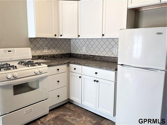 2nd image of 3159 Davenport St Unit 3