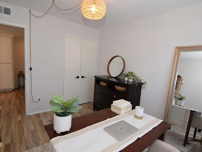 18550 Hatteras St #73 — Photo 19