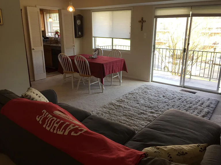 10620 Weymouth St #101 — Photo 11