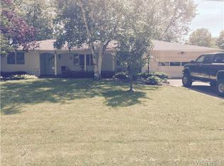 426 Tryon Dr, Lewiston, NY 14092