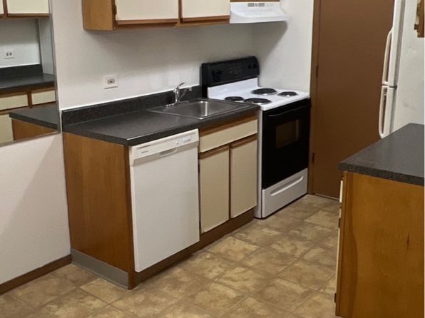 754 N Pioneer Rd #207