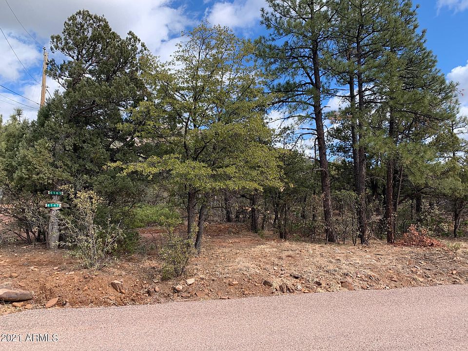 1st image of 4181 N Mistletoe Drive #-