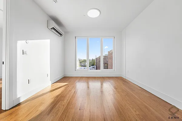 Rented by ERNY LLC | media 5