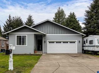 755 E Ash St, Lebanon, OR 97355
