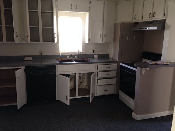 5th image of 108 N Stewart Ave