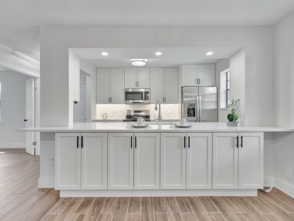 1st image of 6433 Lantana Pines Drive