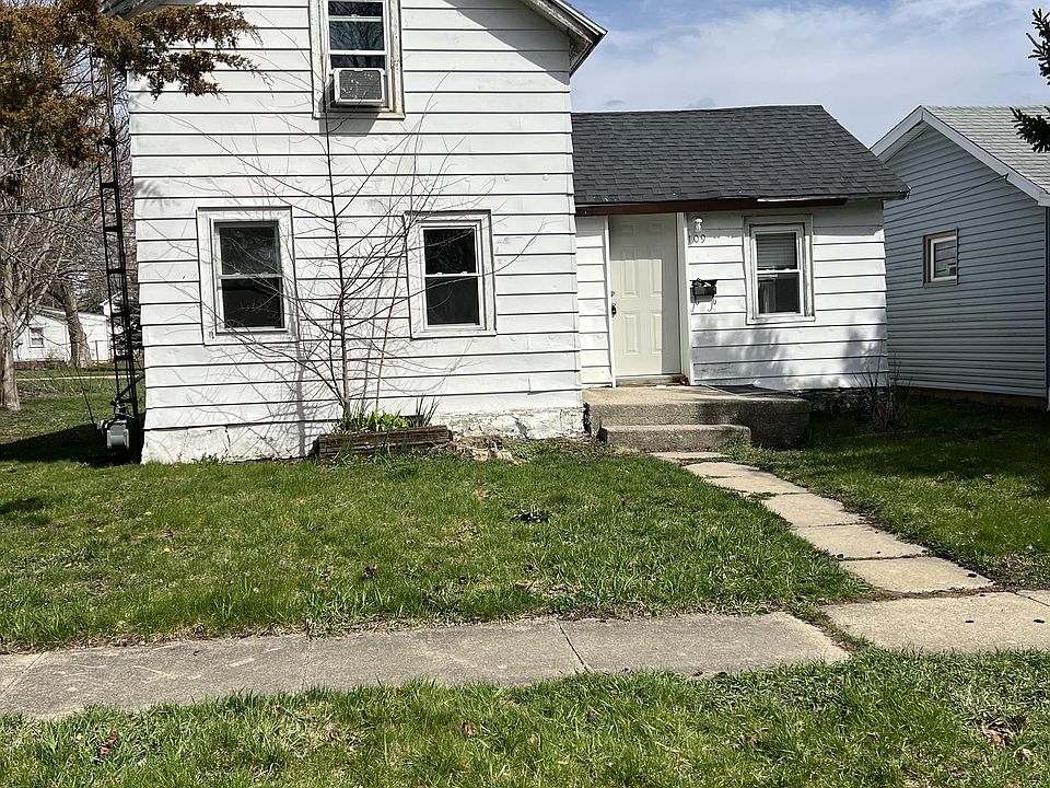 1st image of 109 S 12th St