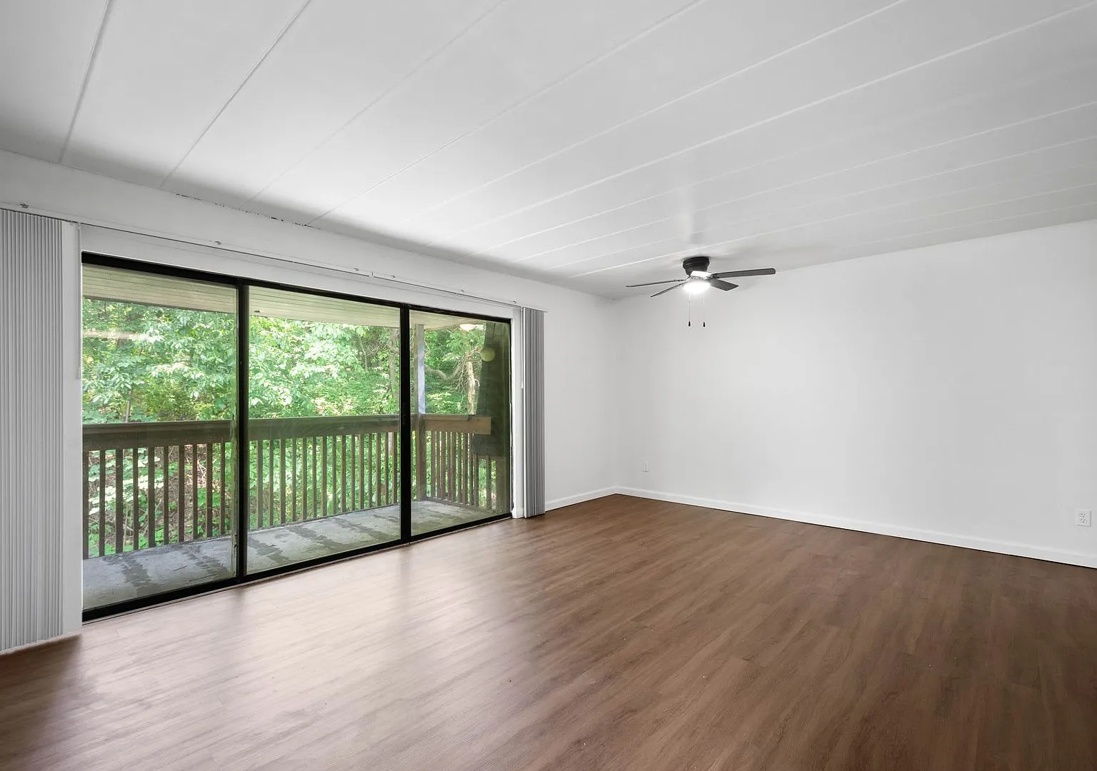 2850 Washington Blvd — Photo 4