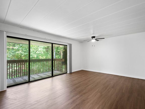 4th image of 2850 Washington Blvd #11