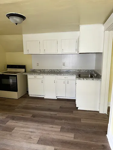 1622 Niagara St #5 Photo 1