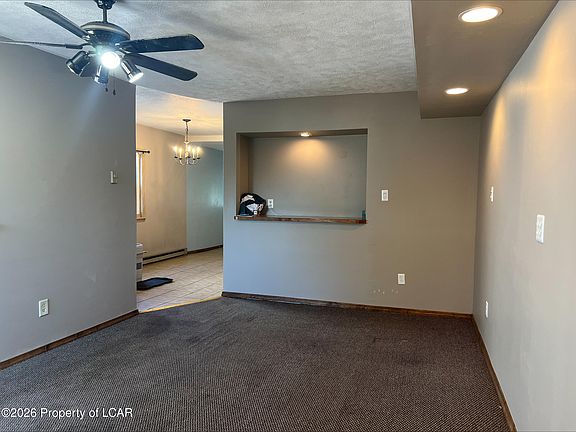 4th image of 129 Summit St