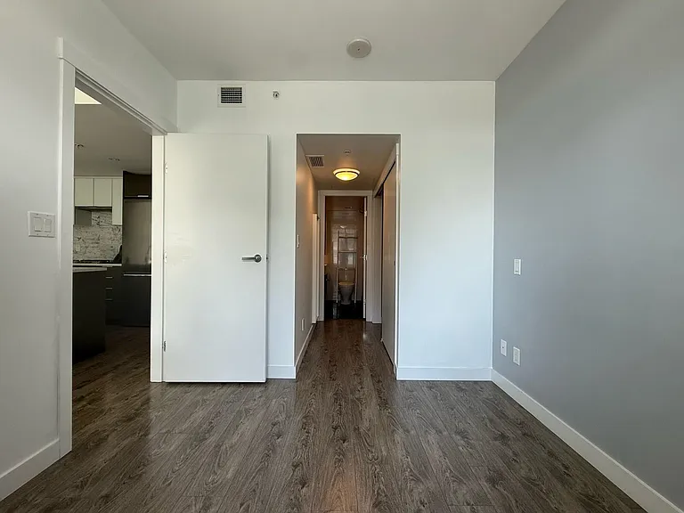 110 Switchmen St #1601 — Photo 9