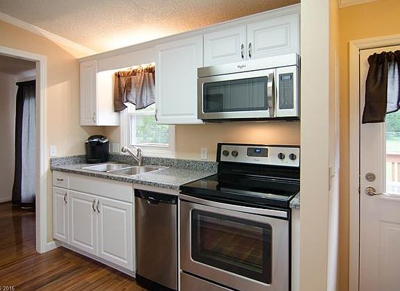 4th image of 45 E Sugar Maple Dr
