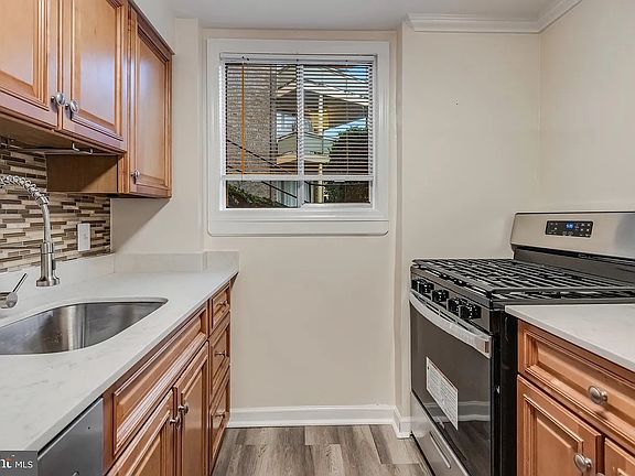 2nd image of 7135 Donnell Pl #A1