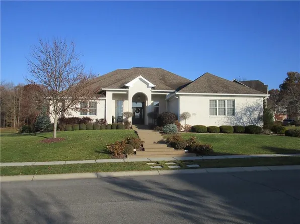 5866 Peaking Fox Dr, Indianapolis, IN 46237