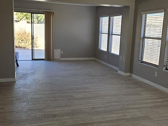2nd image of 45630 W Guilder Ave