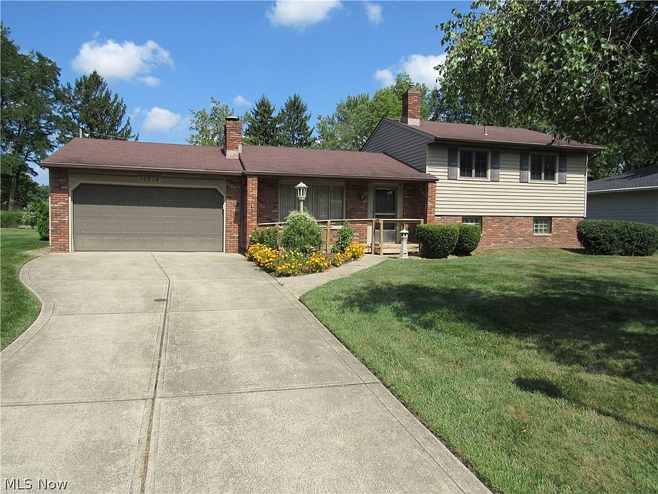 1st image of 20528 Carlyle Dr