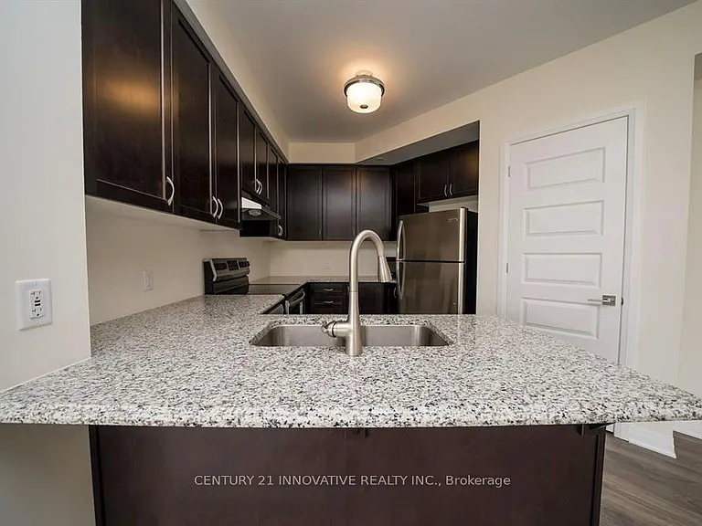 58 Adam Sellers St #212 — Photo 7