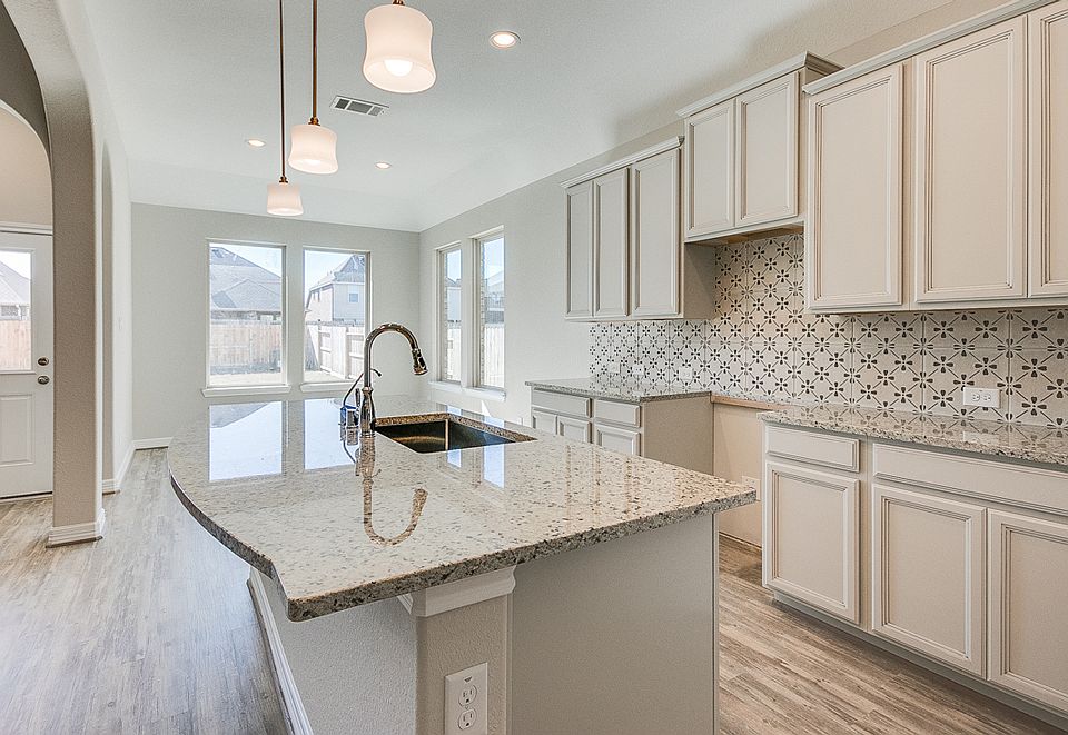 Lago Mar - Hudson Interior Image 1