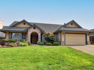 8854 Glori Dawn Dr, Orangevale, CA 95662